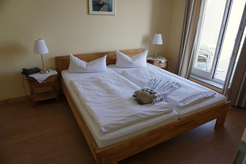 Parkhotel Seeblick Rostock Exterior foto