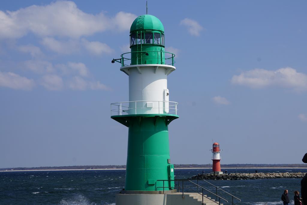 Parkhotel Seeblick Rostock Exterior foto